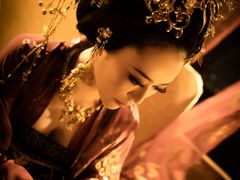 -九月鹰飞汉服摄影工作室