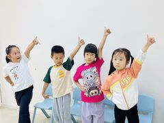 -蓝话筒·少儿成人演讲口才·主持朗诵·戏剧表演(大华第一坊店)