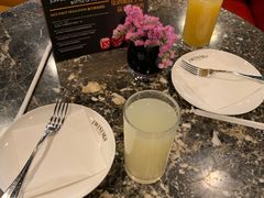 -上海锦江汤臣洲际大酒店柒酒廊