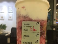 -喜茶(上海打浦桥日月光gelato lab+店)