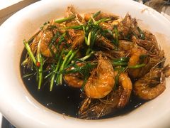 油爆基围虾-茶叁酒肆·楚味江湖(菱角湖店)