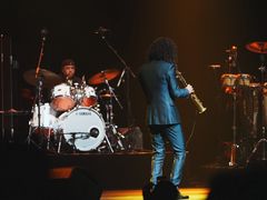 -交通银行前滩31演艺中心