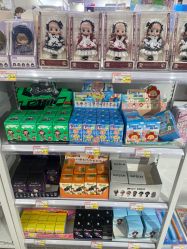 -嗨本可潮玩仓(大兴大悦春风里店)