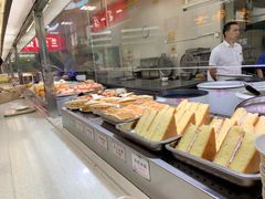 面包甜点陈列柜-南师大仙林校区东区食堂