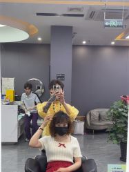 -藤野造型烫染·漂发