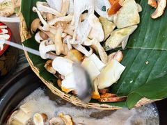 -原林野山菌火锅·炒菌(关上野生菌一条街店)