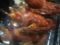 枇杷烤鸭-上海枇杷烤鸭(城乡贸易中心店)