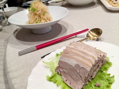 -品悦酒店(三林古镇店)