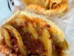-老鼓楼麻辣烫夹馍