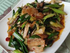 青蒜回锅肉-良泉足疗