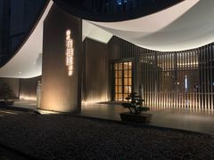 -鱼鲜饭香·招牌汽锅剁椒鱼头王