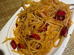 -渝信川菜 · 川味家常菜(长安店)