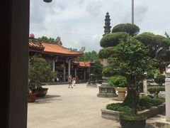 -胡荣泉