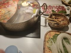 -椰子湾·海南火锅·糟粕醋·椰子鸡(正大广场店)