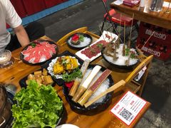 -捞围鲜·港式打边炉(海阳路店)