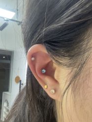 -AI艾耳·专业手工耳洞·穿孔美学馆