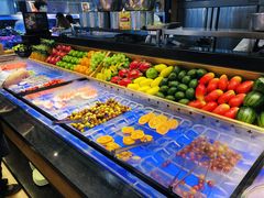 自助取餐区-盛江山自助料理(太原街万达店)