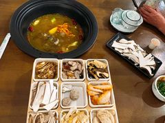 -菌乡缘·野生菌蒸汽鱼火锅(江边夜市店)