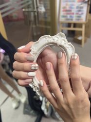 -芊屿芊浔美甲