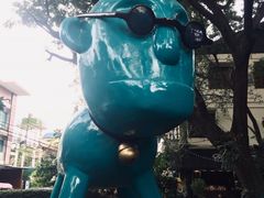 -莓园冰淇淋店