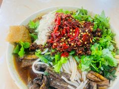 -铭记嘎洒生态鳝鱼(迎春街店)