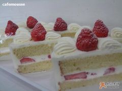草莓奶油蛋糕-樱花糕坊(万松园店)