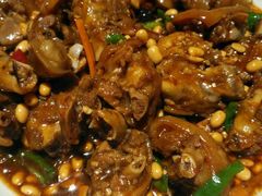 -湖庭壹品鸭王·传统北京烤鸭·别墅私房菜·庭院宵夜(江宁店)