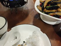 -老湖南湘土菜馆(普阳街店)