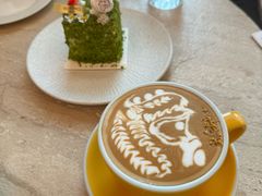 -玲婧胡同·生日蛋糕·餐厅(嘉里城店)