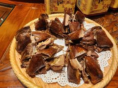 黄泥烧鸽子-燕郊烧鸽子(酷车小镇店)