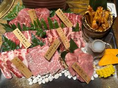 -肉魁屋·烧肉·烧鸟·酒场(高新店)