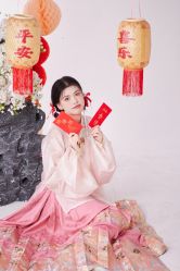 -米莱摄影写真(五大道别墅店)