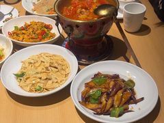 -关东小磨东北菜(上海长风大悦城店)