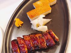 三层肉蜜汁叉烧双拼-北京厨房(西安SKP店)