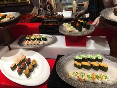 寿司大咖拼盘-领鲜活海鲜榴莲自助火锅(东门店)