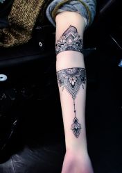 -刺客纹画纹身·洗纹身·穿孔饰品