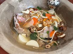 -姚记抚仙湖石锅鱼庄