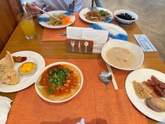 -亚龙湾希尔顿自助餐厅·海鲜·烧烤·沙滩BBQ·现场乐队