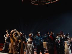 -交通银行前滩31演艺中心