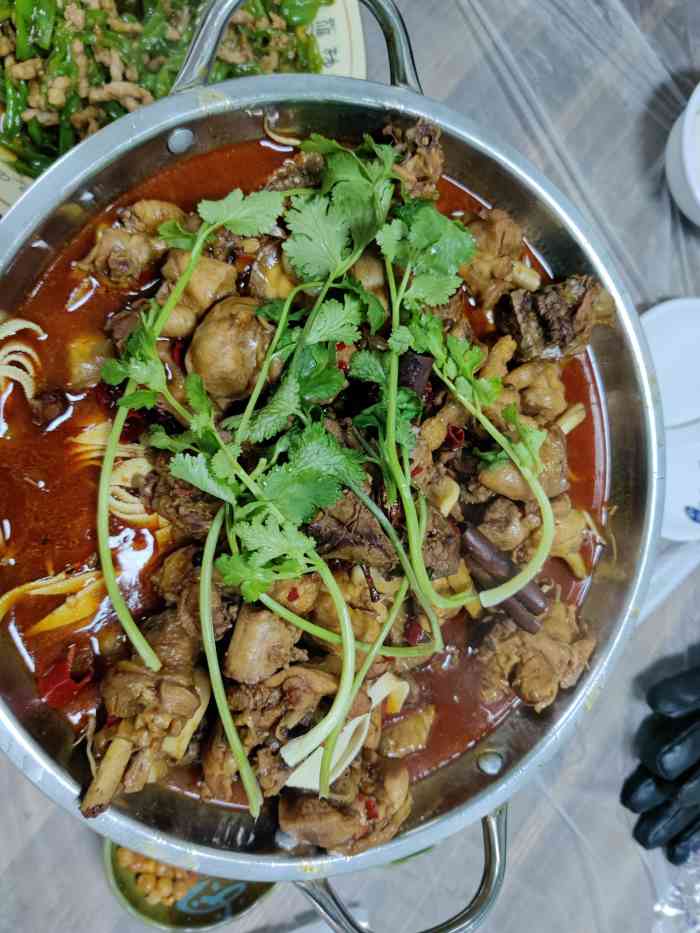 味道还可以,分量很足,快餐的好选择.