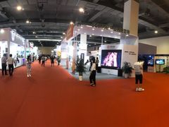 -上海跨国采购会展中心