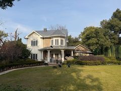 -J Create城市露营咖啡·简餐·宠物(上海动物园店)