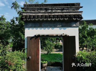 岁月如歌。难得的围桌共餐