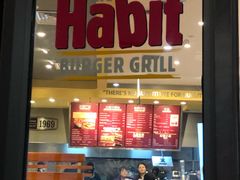 门面-The Habit Burger Grill 哈比特汉堡(爱琴海店)