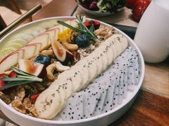 -Mark&Mars Restaurant