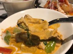 红咖喱鸡肉-食肆&Fourteen(武林夜市店)