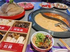 -生活如沸·顺德水牛奶火锅(大学路店)