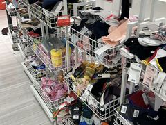 -BIGOFFS 超级折扣(仁恒伊势丹店)