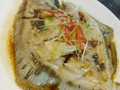 -睿柏云酒店-餐厅