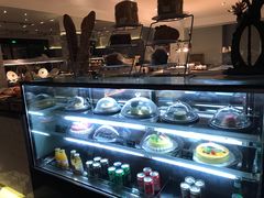 -昆山琶拉帝诗酒店·河畔咖啡厅Riverside Cafe